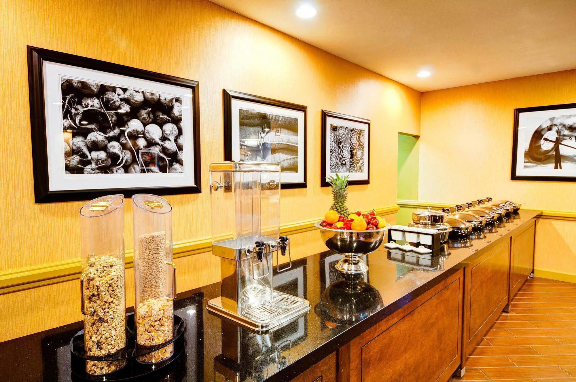 Hampton Inn & Suites Holly Springs Luaran gambar